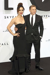 Daniel Craig, Bérénice Marlohe