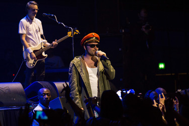 Kaftklub mit Kapitän-Raphi