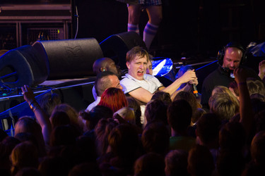 Felix Brummer / Felix Krummer (Kraftklub)