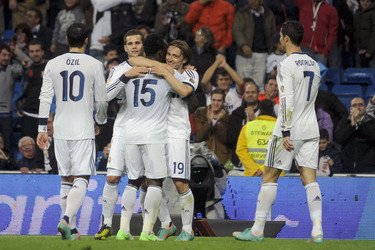 Mesut Özil, Michael Essien, Nacho Fernández, Luka Modrić, Cristiano Ronaldo