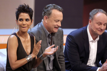 Halle Berry, Tom Hanks