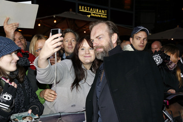 Hugo Weaving