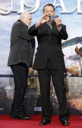 Andy Wachowski, Tom Hanks