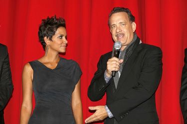 Halle Berry, Tom Hanks