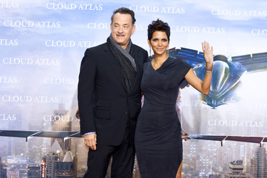 Tom Hanks, Halle Berry