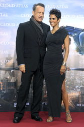 Tom Hanks, Halle Berry