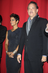 Halle Berry, Tom Hanks
