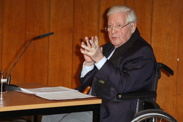 Helmut Schmidt