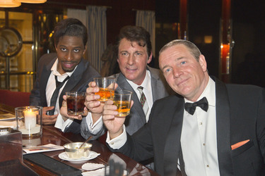 Jay Marsh als Sammy Davis Jr., Mark Adams als Dean Martin, Stephen Triffitt als Frank Sinatra