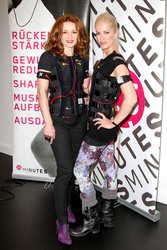 Ina Menzer, Anna Heesch