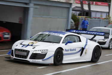 Audi R8 LMS in den Real Madrid Farben