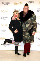 Betty Amrhein mit Begleitung