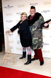 Betty Amrhein mit Begleitung