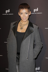 Alina Süggeler (Frida Gold)