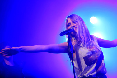 Carolin Niemczyk (Glasperlenspiel)