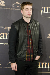 Robert Pattinson