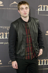 Robert Pattinson