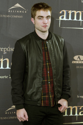 Robert Pattinson