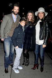 Jennifer Esposito mit Familie