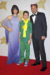 Tom Lehel mit Sohn Dan und Lebensgefährtin Christina Sauser