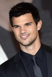 Taylor Lautner
