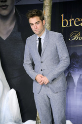 Robert Pattinson