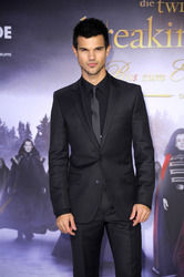 Taylor Lautner