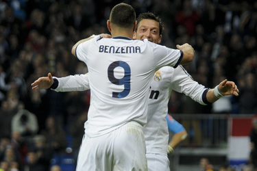 Karim Benzema, Mesut Özil