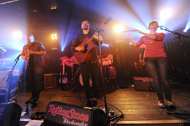 Kevin Brolly, Louis Abbott, Sarah Hayes (Admiral Fallow)