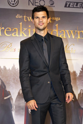 Taylor Lautner