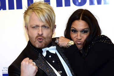 Ross Antony mit Begleitung