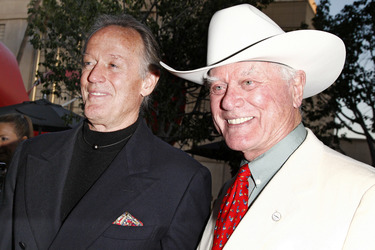 Peter Fonda, Larry Hagman