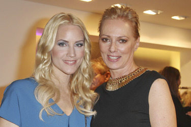 Judith Rakers, Petra van Bremen