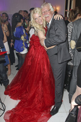 Charlotte Karlinder, Carlo von Tiedemann