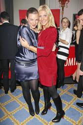 Miriam Pede, Annika Kipp