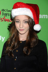 Emma Dumont