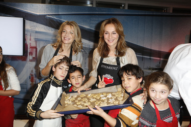 Ursula Karven, Caroline Beil