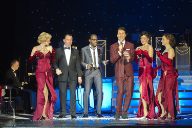 Tam Ward als Frank Sinatra, Giles Terera als Sammy Davis Jr., Phil Barley als Dean Martin