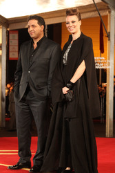 Nour Eddine Lakhmari, Sonia Okcha