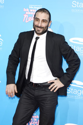 Volkan Baydar (Orange Blue)