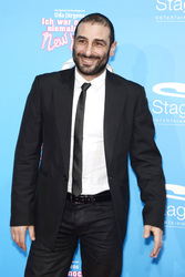 Volkan Baydar (Orange Blue)