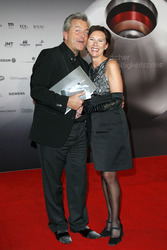 Jörg Knör mit Begleitung