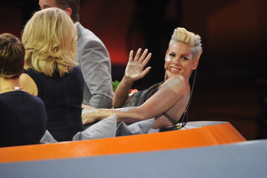 Nena, Maria Furtwängler, Pink