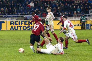 Szabolcs Huszti, Stefan Reinartz