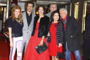 Palina Rojinski, Florian David Fitz, Jessica Schwarz, Peter Prager, Hannelore Elsner, Henry Hübchen