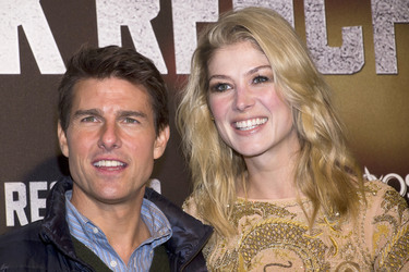 Tom Criuse, Rosamund Pike