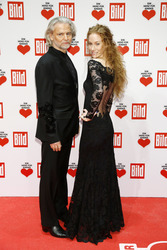 Hermann Bühlbecker, Sina-Valeska Jung