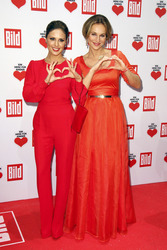 Nazan Eckes, Caroline Beil