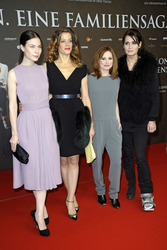 Nora von Waldstätten, Marie Bäumer, Josefine Preuß, Anja Kling