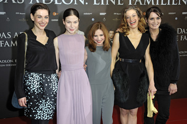 Christiane Paul, Nora von Waldstätten, Marie Bäumer, Josefine Preuß, Anja Kling